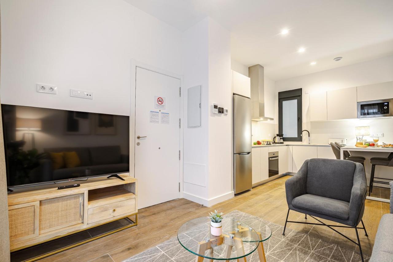Feelathome Castilla Apartments, Madrid